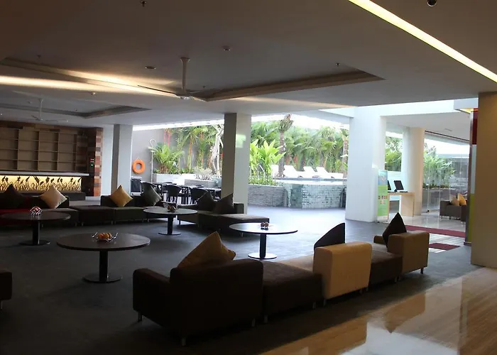 Kuta (Bali) hotels near Circus Waterpark Bali